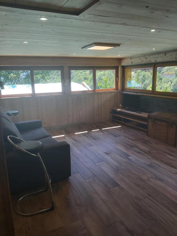 Appartement Avec Vue Panoramique A Champagny - La Joubarbe La Plagne Luaran gambar